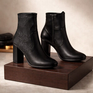 YORK SATIN STRETCH EMBROIDERED BOOTIE BY QUPID size 6